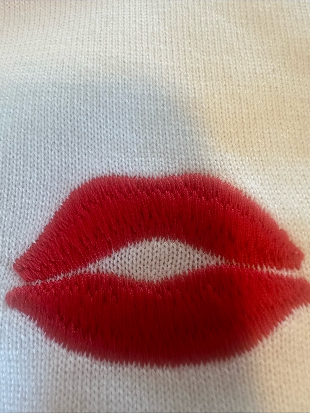 Alice + Olivia Daroda Kiss Lipstick Stretch ~ Wool Cardigan - Picture 17 of 17